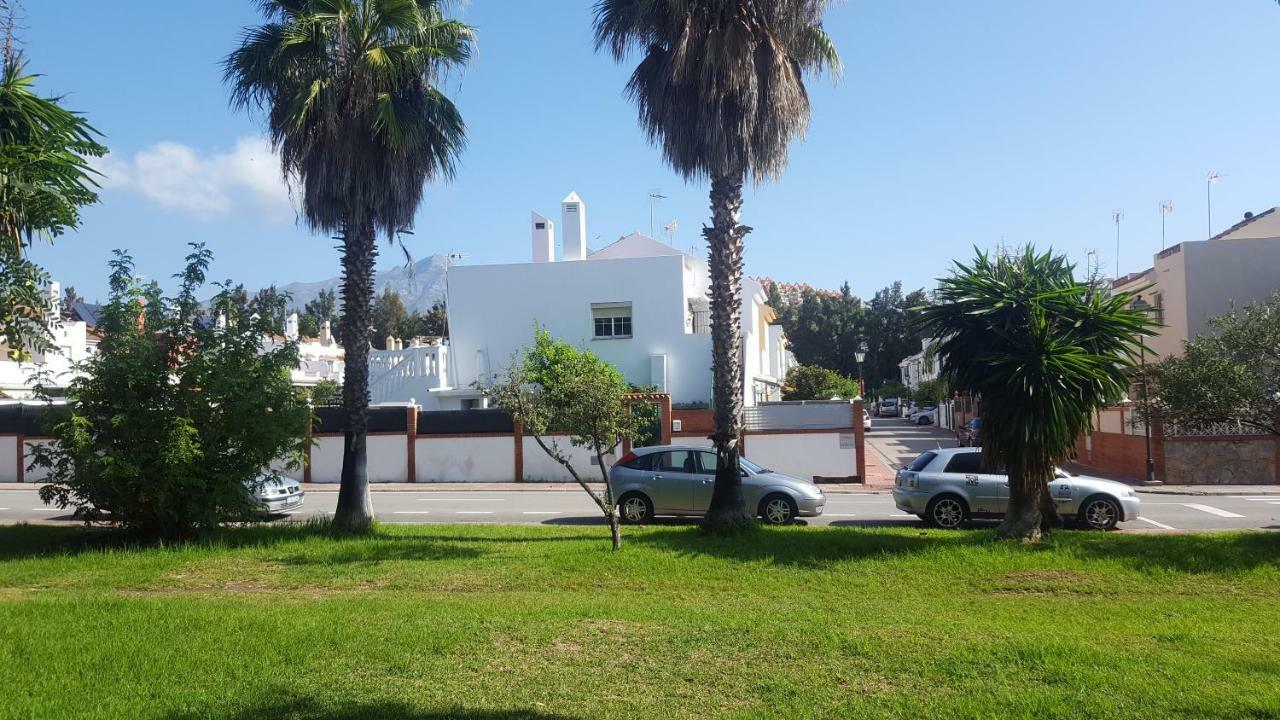 Little Peaceful Retreat Room With Bath, Heating, Terrace, Free Wifi Fridge Easy Parking Marbella Exterior photo